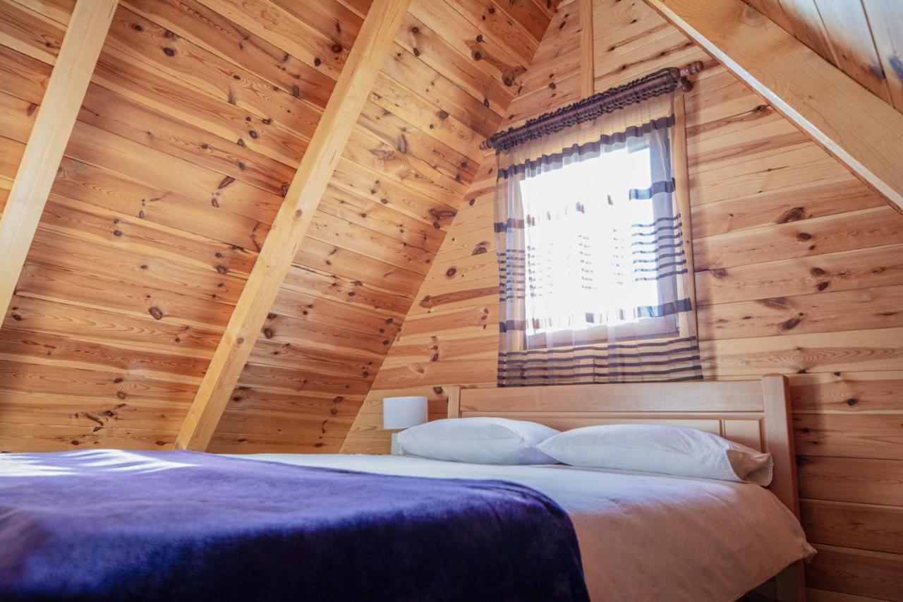 Family House Eagle Eye Villa Zabljak  Ngoại thất bức ảnh