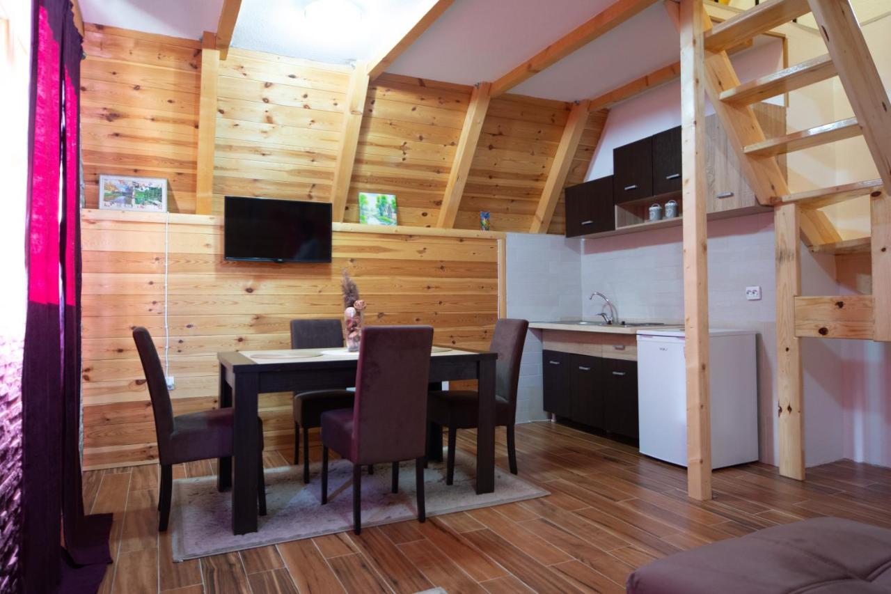 Family House Eagle Eye Villa Zabljak  Ngoại thất bức ảnh
